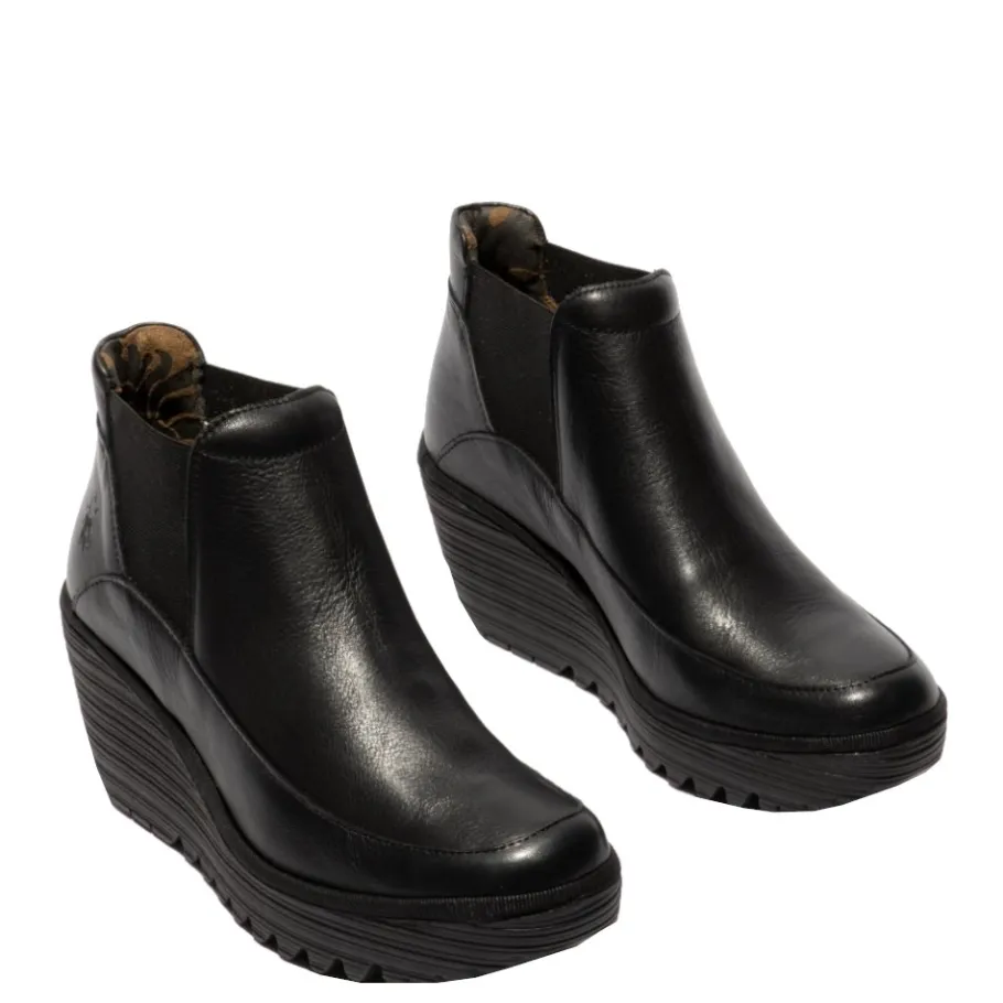 Outlet Botki damskie Fly London YOFI 507 skórzane czarny P501507000 Damskie Botki