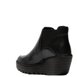 Outlet Botki damskie Fly London YOFI 507 skórzane czarny P501507000 Damskie Botki