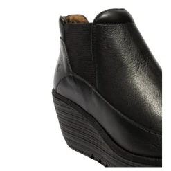 Outlet Botki damskie Fly London YOFI 507 skórzane czarny P501507000 Damskie Botki