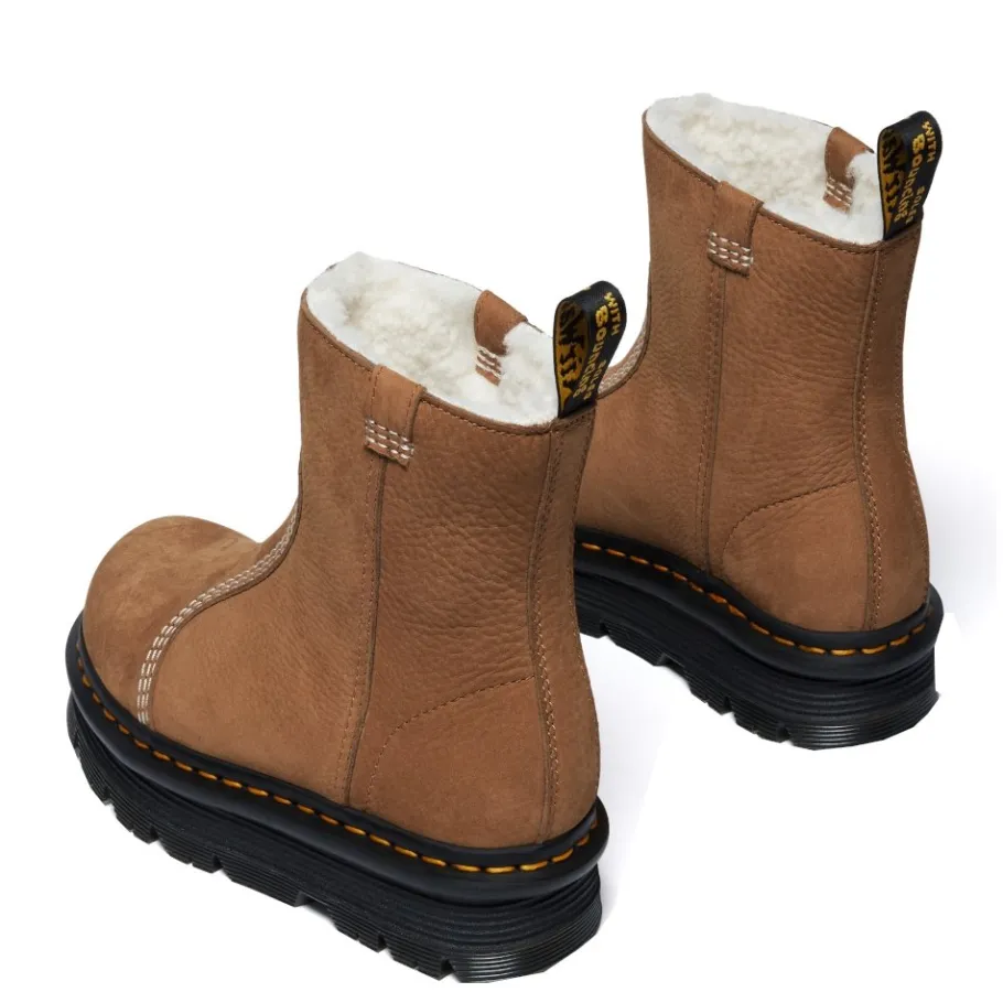 Sale Buty Dr. Martens Zebzag Rigger WL Desert Brown Milled Nubuck WP 42023200 Damskie Botki