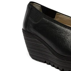 Online Czółenka damskie Fly London YOZA skórzane czarny P501438006 Damskie Czółenka