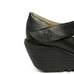 Czółenka damskie Fly London YASI 682 skórzane czarny P500682000 Damskie Czółenka