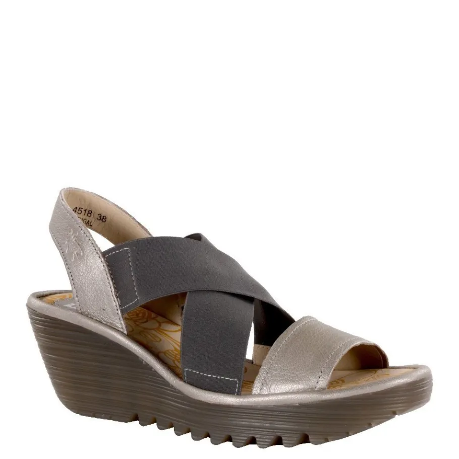 Discount Sandały damskie Fly London YAJI 888 skórzane srebrny P500888004 Damskie Sandały