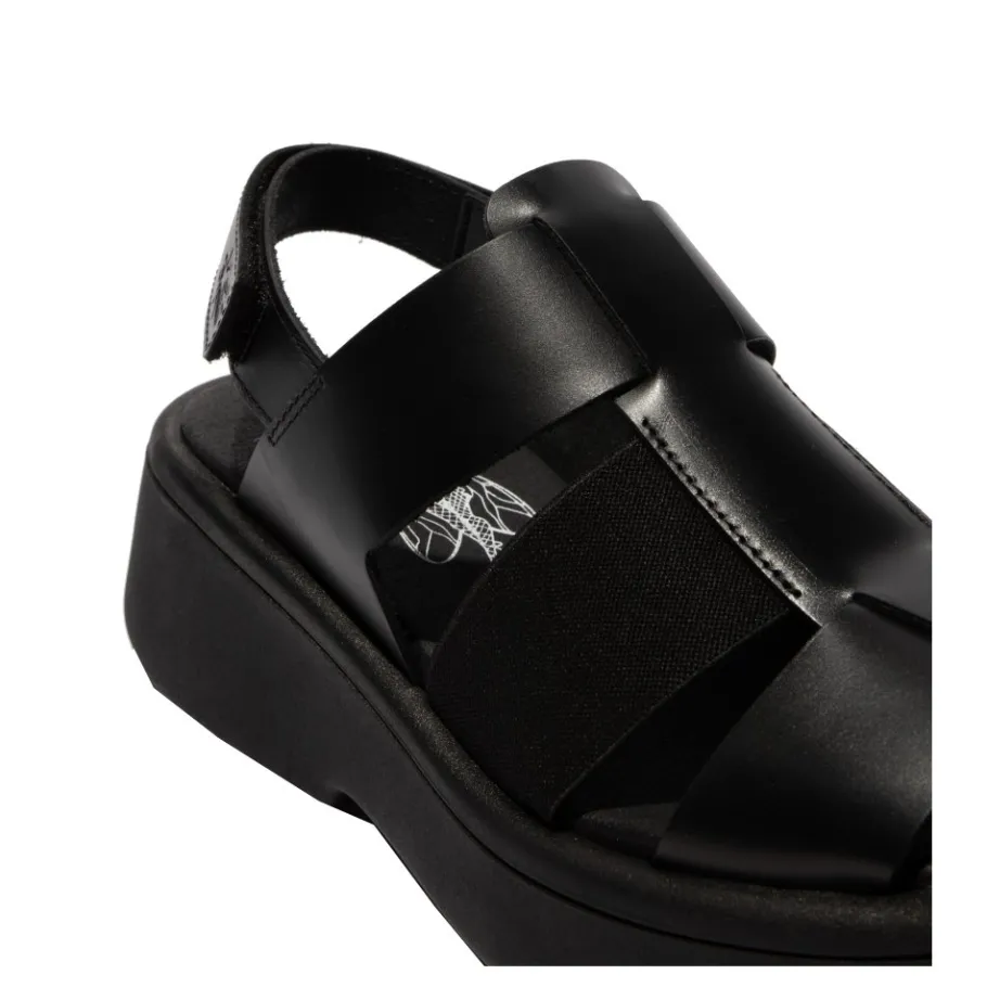 Clearance Sandały damskie Fly London MING 201 skórzane czarny P145201000 Damskie Sandały