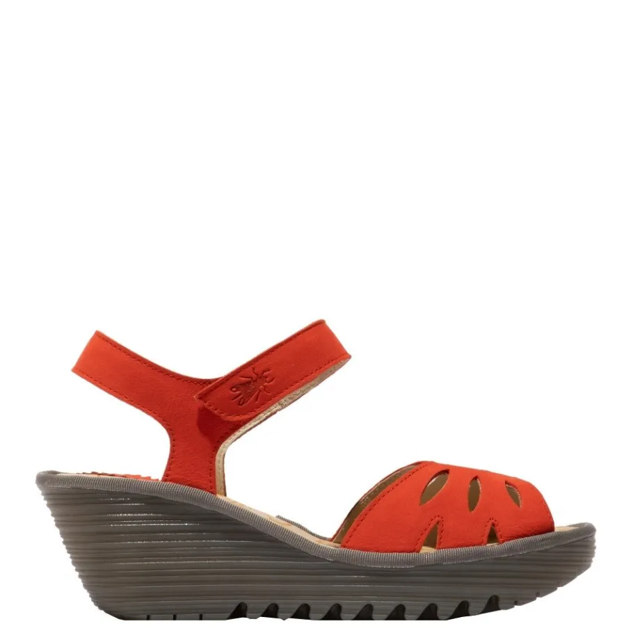 Outlet Sandały damskie Fly London YAZI 479 skórzane czerwony P501479002 Damskie Sandały