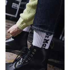 Best Skarpety Dr. Martens SOCKS VERTICAL LOGO White AD018100 Skarpety|Akcesoria